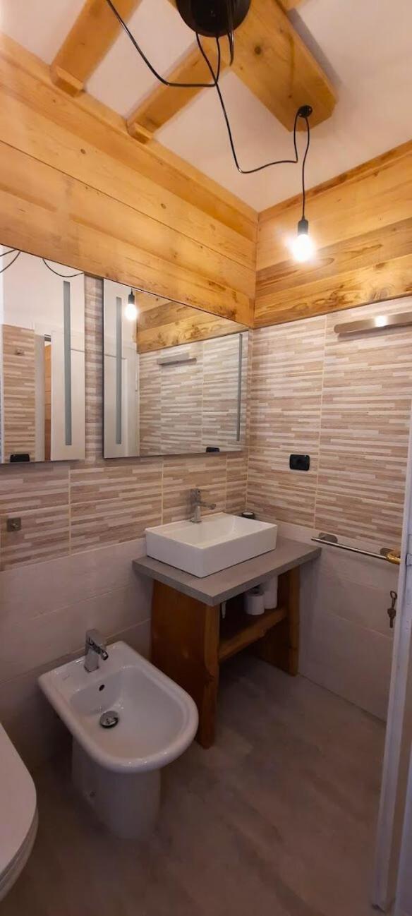 Da Nonno Nani Apartment Venas ภายนอก รูปภาพ